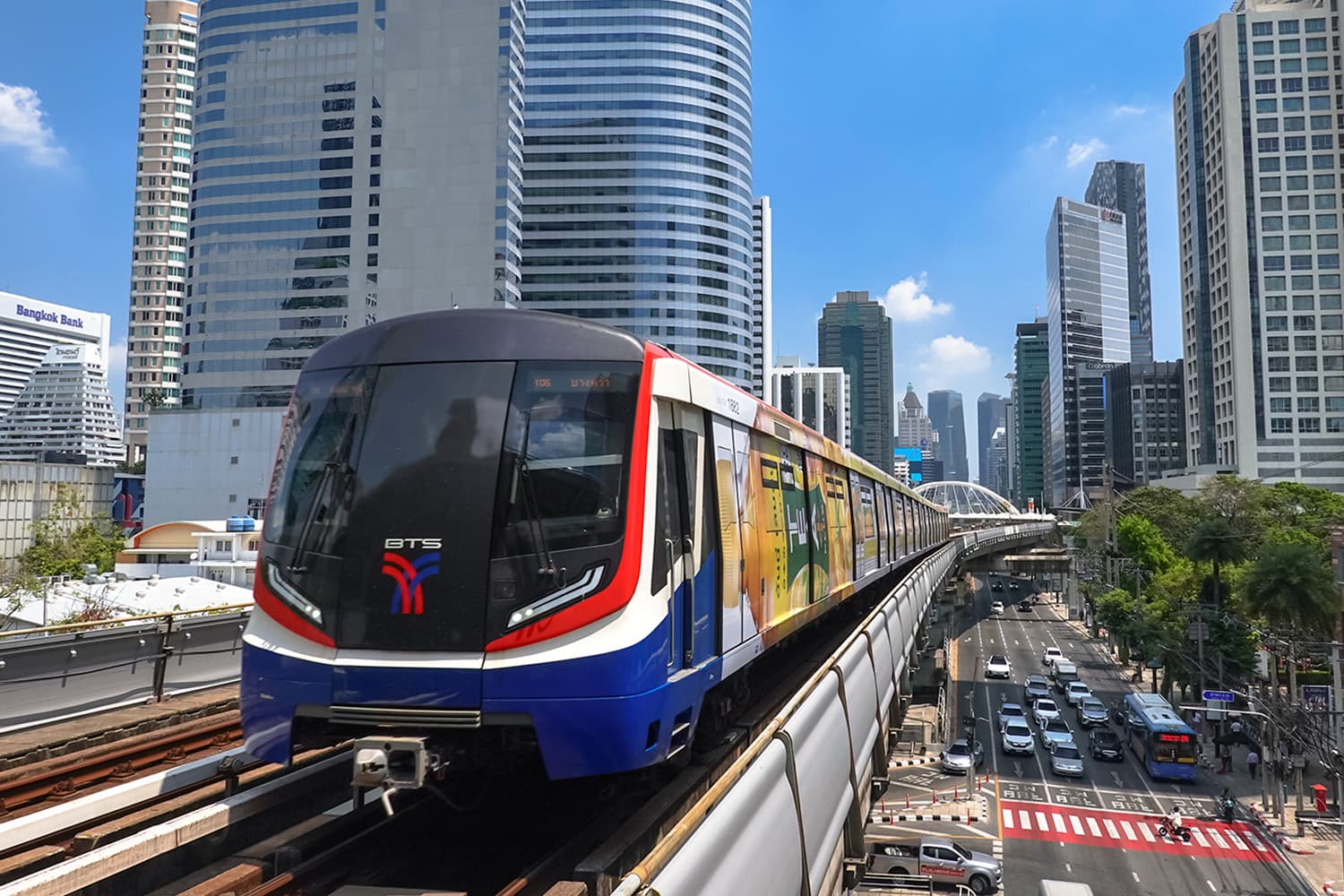 ครม. ลุยลดค่าครองชีพ เคาะรถไฟฟ้าเพดาน 45 บาท