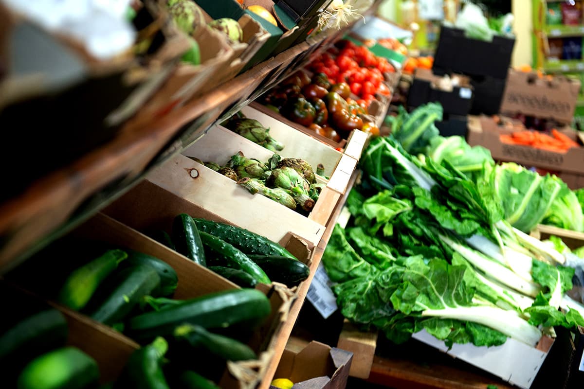 economic-business-thai-deregulatory-american-agriculture-consumer-SPACEBAR-Photo01.jpg