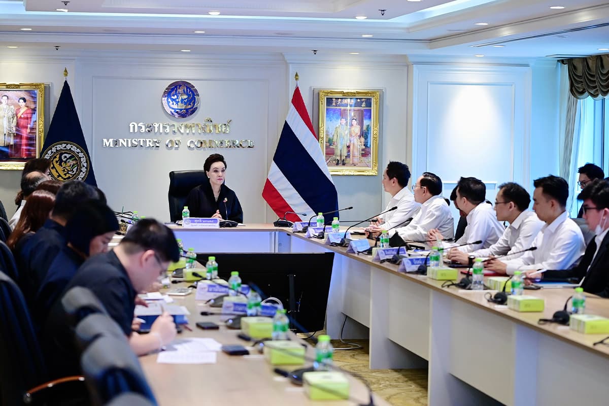 economic-business-thai-oil-prices-impact-cost-SPACEBAR-Photo01.jpg