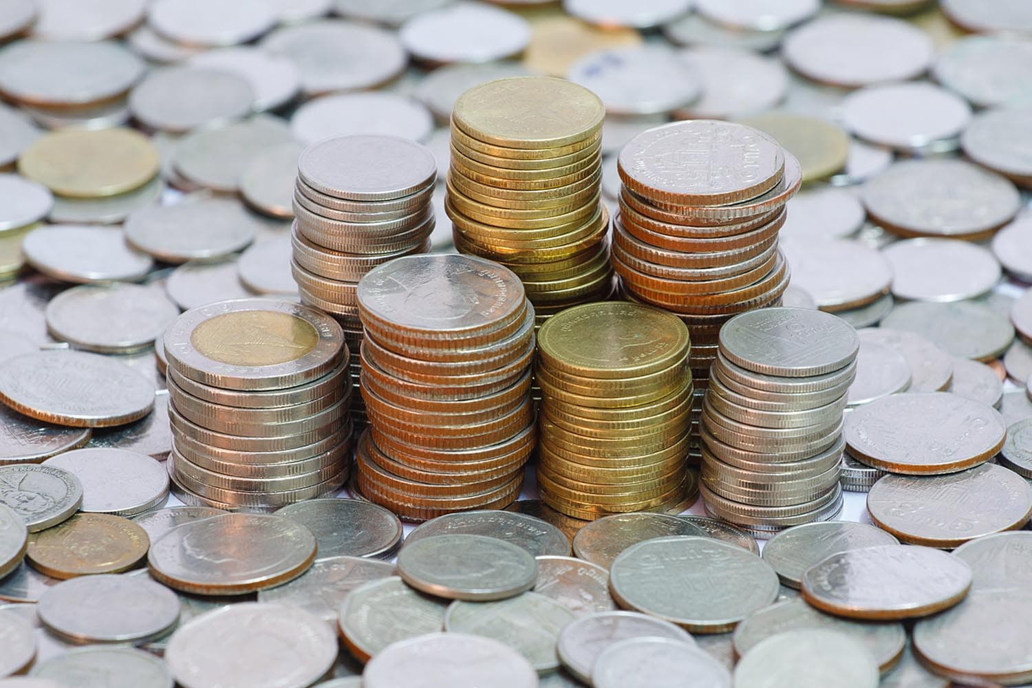 economic_business_thai_interest_rate_inflation_SPACEBAR_Hero_ddb7357d4d.jpg