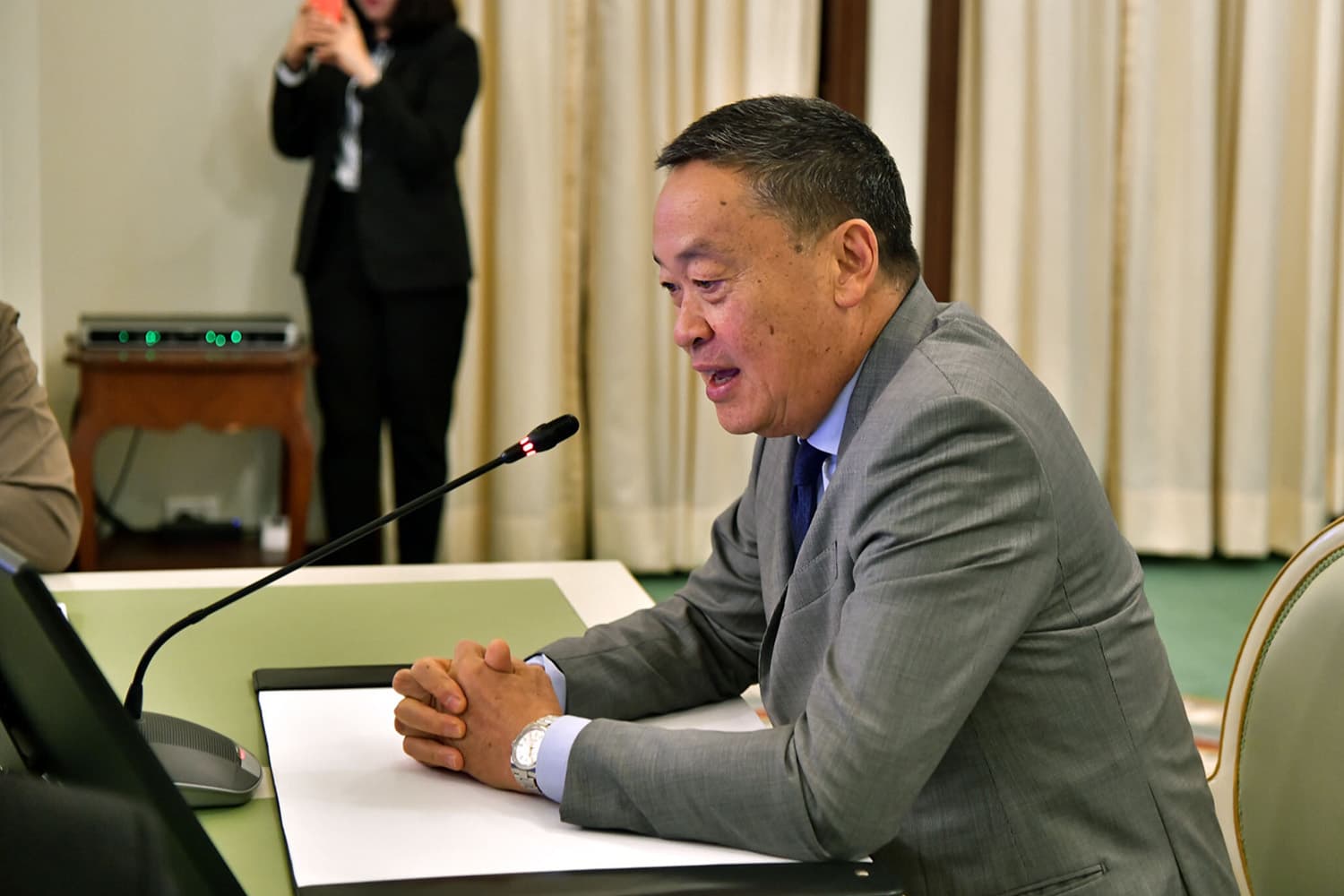 economic_debt_bangkok_SPACEBAR_Hero_6de4bcb193.jpg