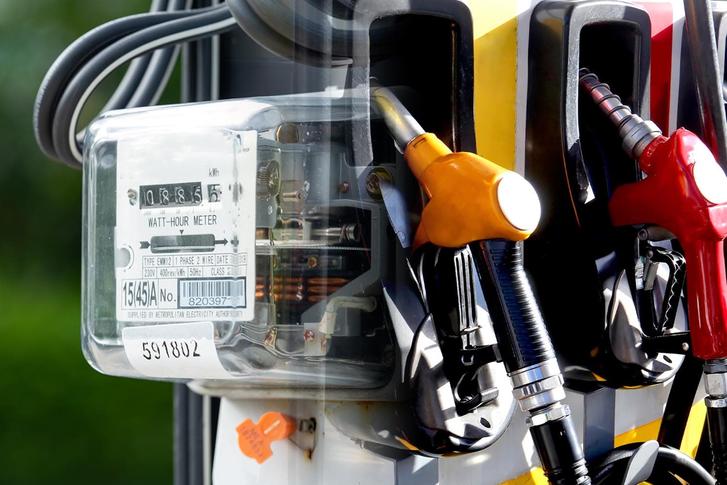 economic_electricity_price_diesel_SPACEBAR_Hero_9c4b5c590e.jpg
