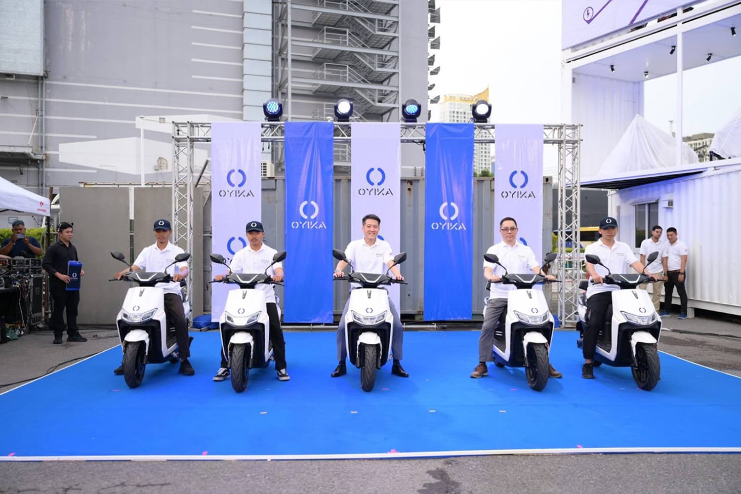 economic_sustainable_development_electric_motorcycle_SPACEBAR_Hero_34e55ac156.jpg