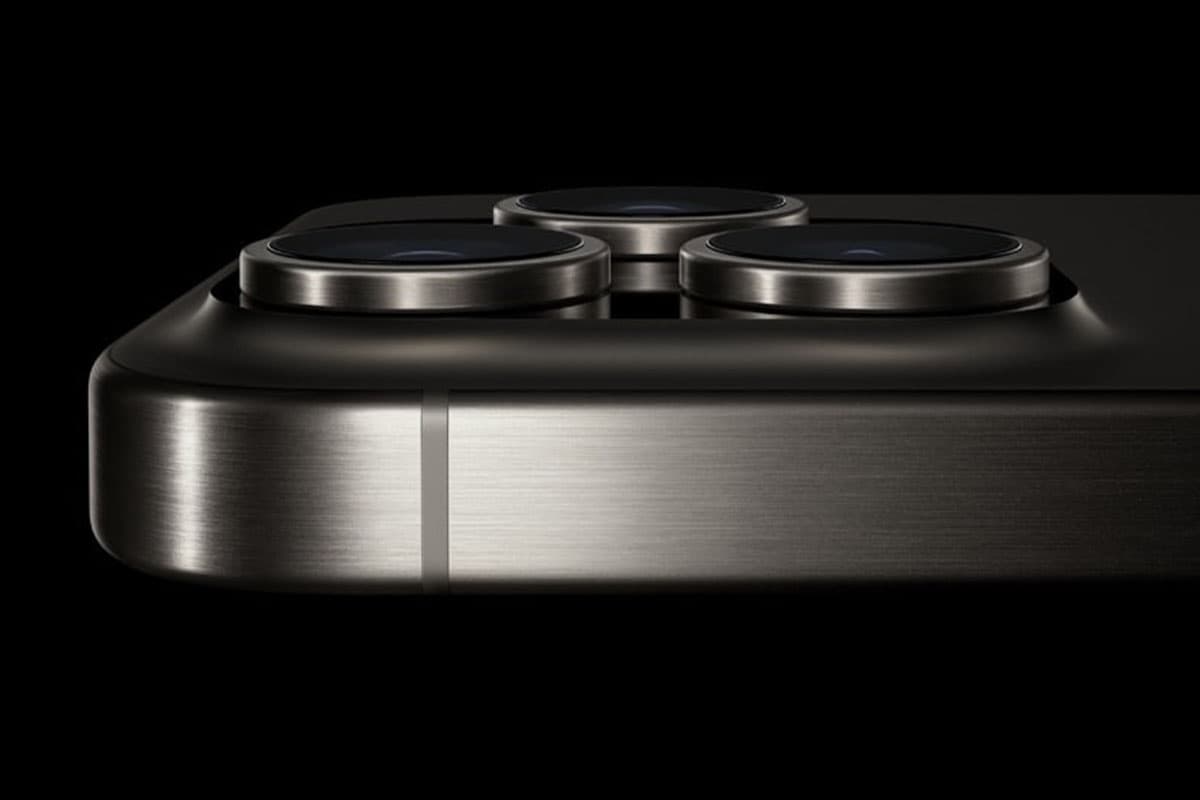 economy_apple_i_Phone15_applewatch_air_Pods_Pro_SPACEBAR_Photo04_55872581cb.jpeg