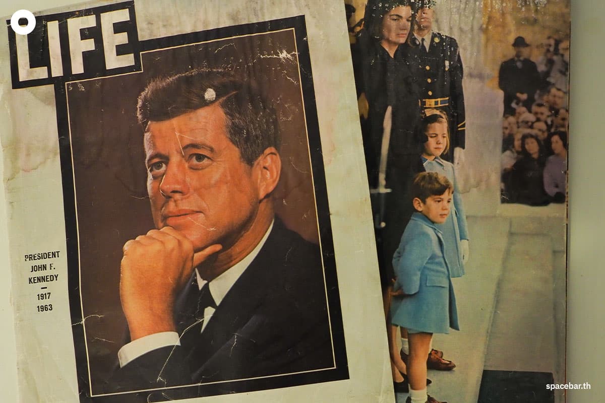 ex_secret_service_agent_reveals_new_jfk_assassination_detail_SPACEBAR_Photo03_f57645b747.jpeg