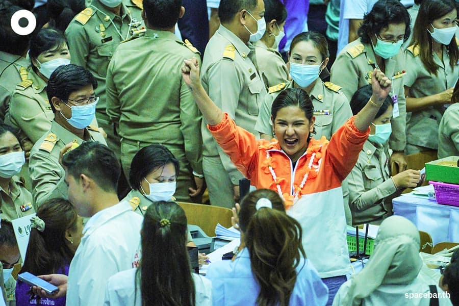 first_day_Apply_for_the_election_of_Bangkok_M_Ps_SPACEBAR_Photo21_e06892e1f6.jpeg