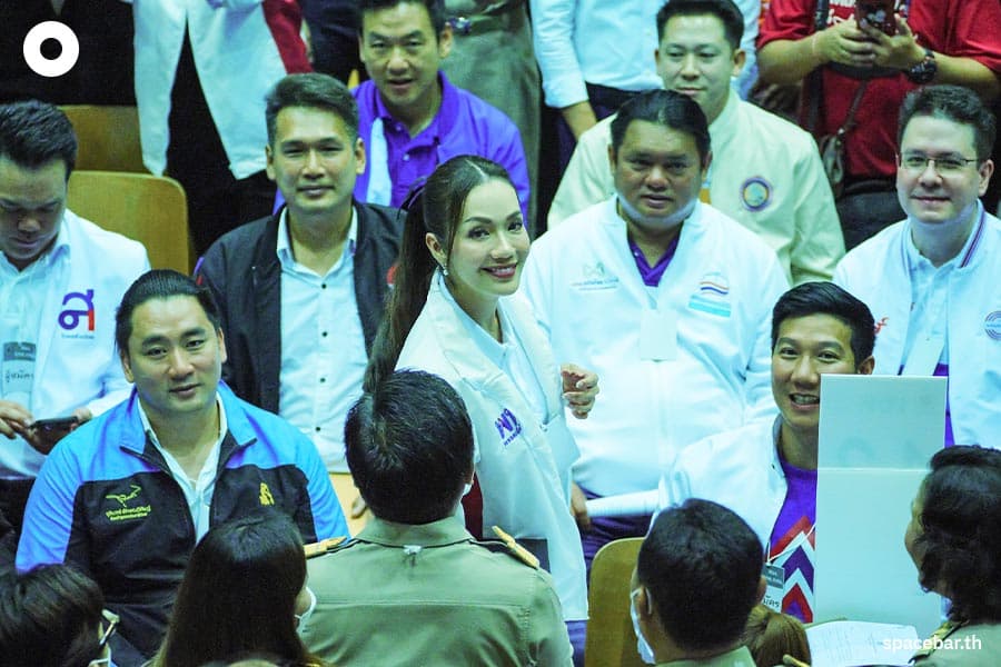 first_day_Apply_for_the_election_of_Bangkok_M_Ps_SPACEBAR_Photo24_10cb166410.jpeg