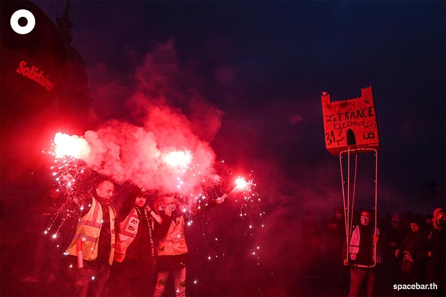 france_labour_social_strike_pension_reform_SPACEBAR_Photo06_c4de677fe4.jpeg
