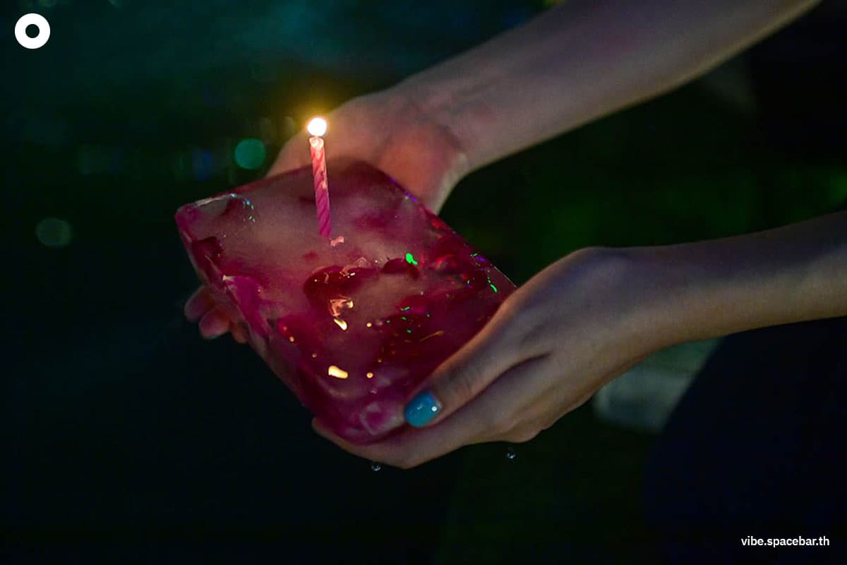 future_of_loy_krathong_tradition_SPACEBAR_Photo03_0af2d0137e.jpg
