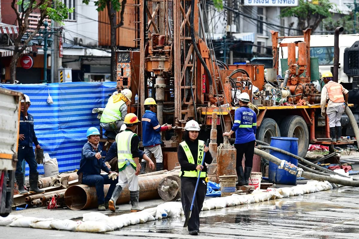 green-space-bangkok-groundwater-warning-wongwian-yai-leak-SPACEBAR-Photo03.jpg