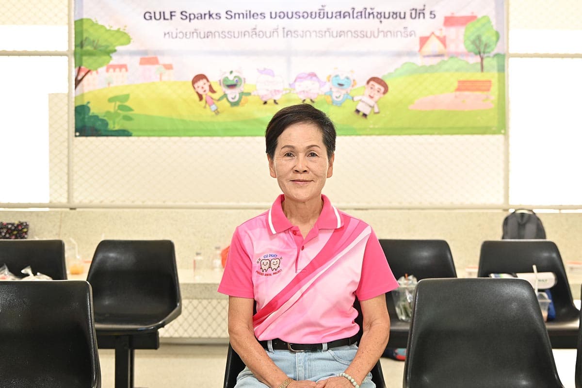 gulf_sparks_smiles_5th_year_mobile_dental_unit_pakkret_smile_SPACEBAR_Photo04_2599af56f4.jpg