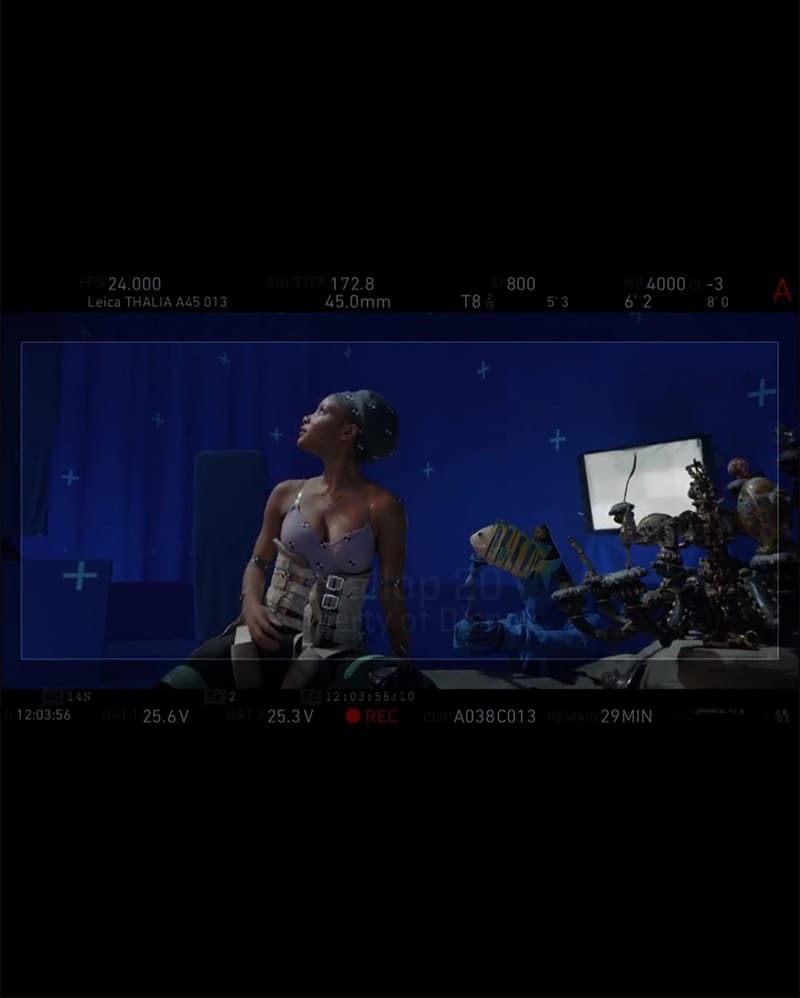 halle_bailey_shares_moments_while_filming_little_mermaid_SPACEBAR_Photo_V01_6ce0048736.jpeg