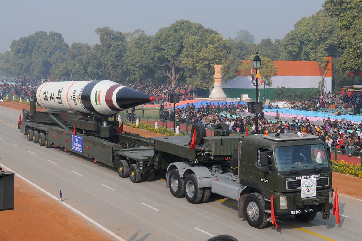 how_india_and_pakistan_s_military_nuclear_arsenals_stack_up_SPACEBAR_Photo02_34f355fa6a.jpg
