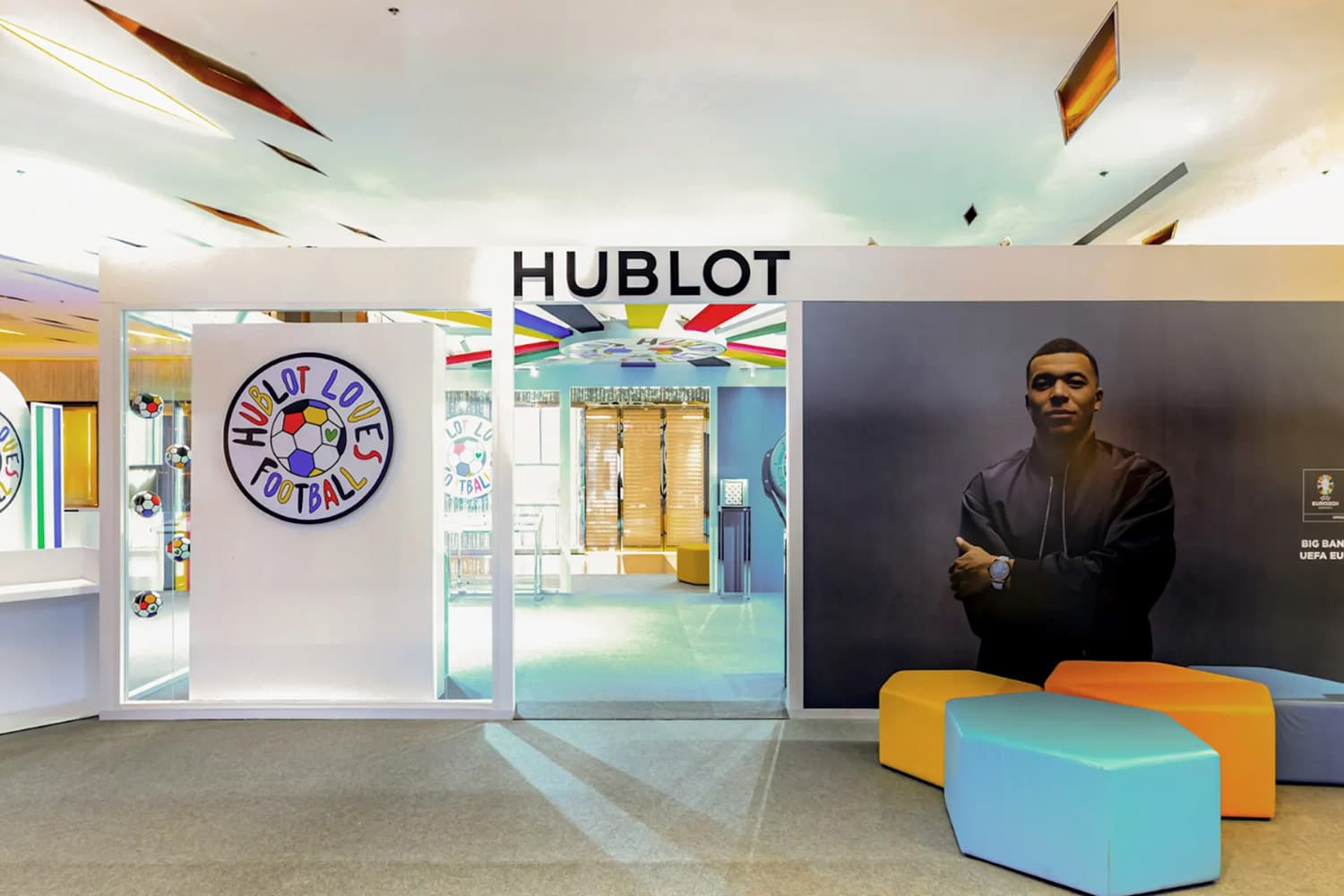 hublot_new_watch_uefa_euro_2024_SPACEBAR_Hero_4f3ef5a713.jpg