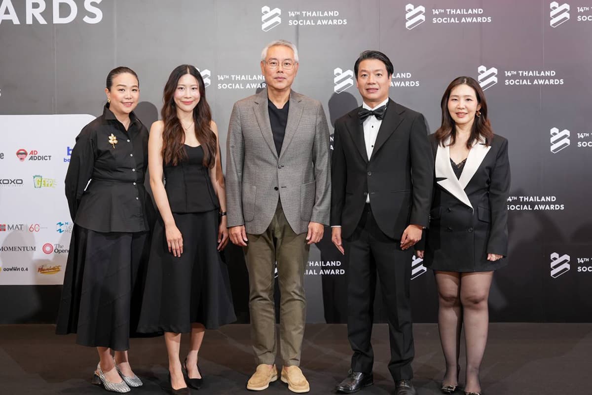 iconsiam-wins-best-brand-performance-on-social-media-award-SPACEBAR-Photo02.jpg