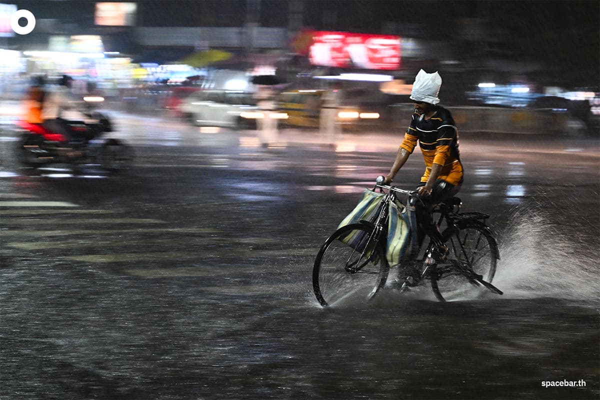 indian_heatwave_kills_dozens_nearly_25000_fall_ill_monkeys_drown_in_well_SPACEBAR_Photo01_76a30fbbc7.jpg