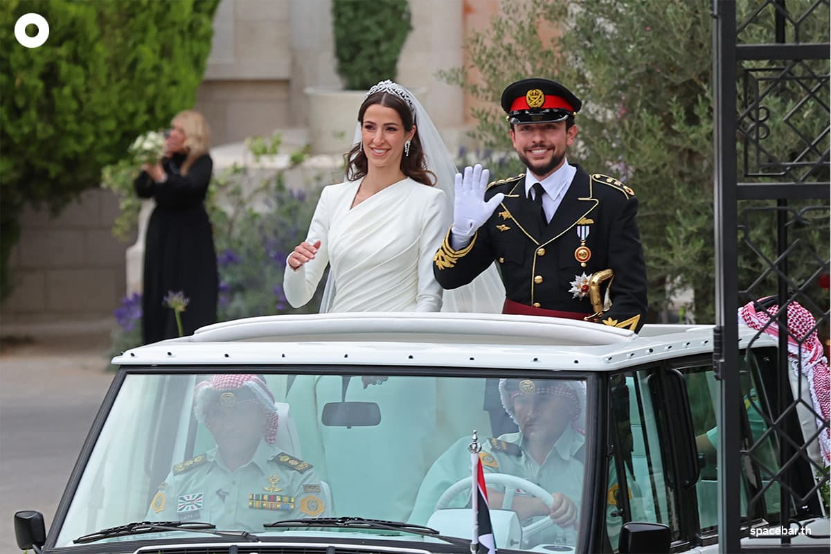 jordan_royals_wedding_prince_hussein_rajwa_al_seif_SPACEBAR_Photo01_1c7c3b3ce6.jpeg
