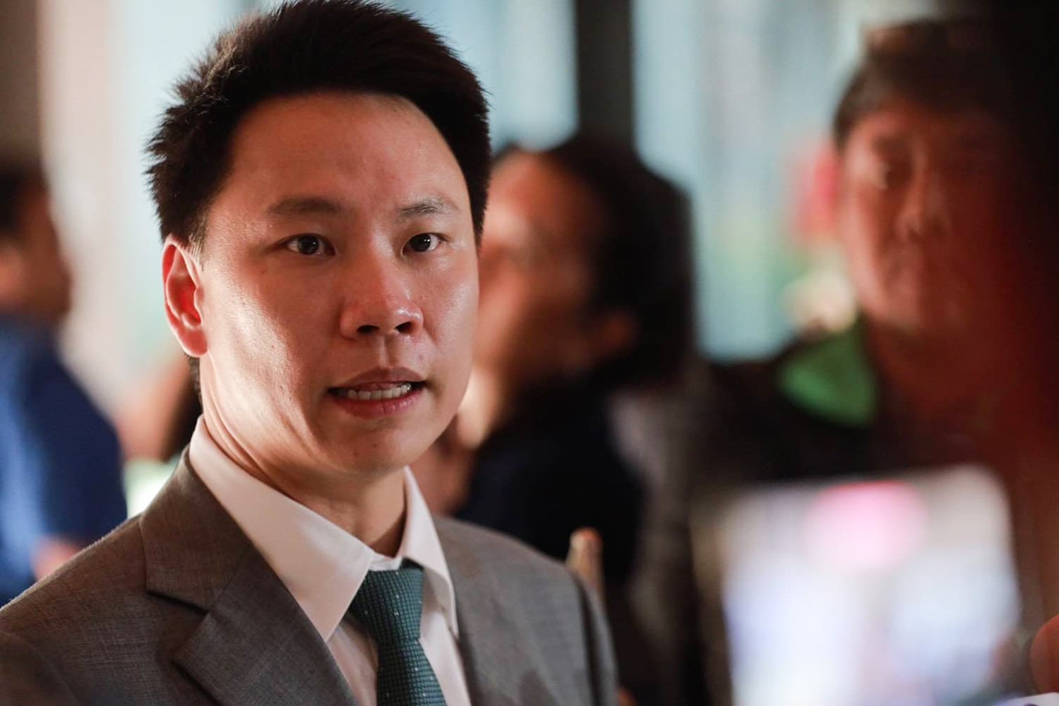 หวั่นขัดคำวินิจฉัย! ‘กล้าธรรม’ ถอนชื่อหนุนร่างแก้ รธน.ฉบับ ‘เพื่อไทย’