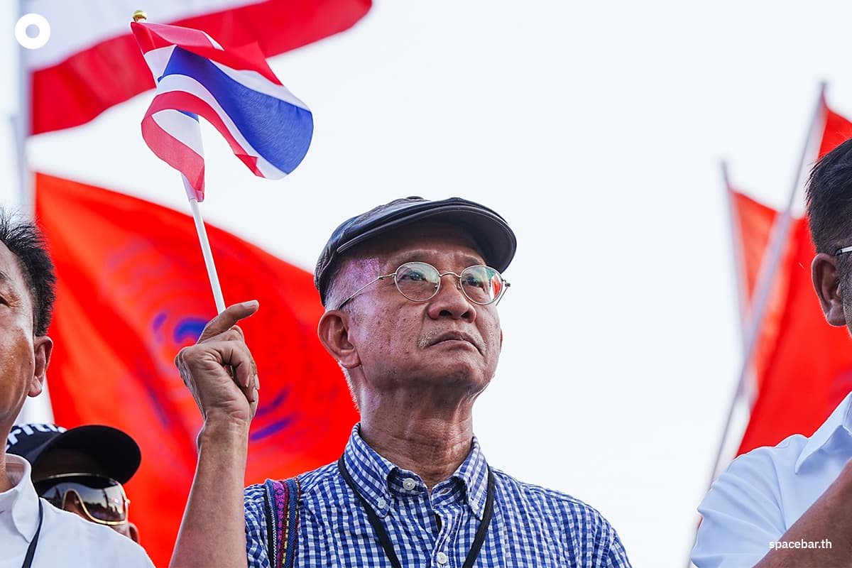 mob-respect-the-national-flag-2aug25-SPACEBAR-Photo06.jpg