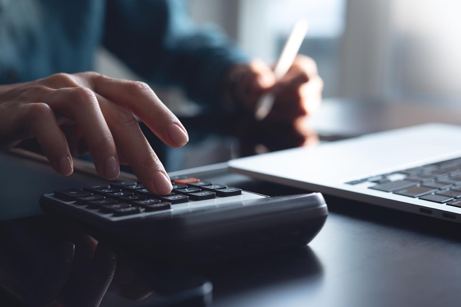 moc_bookkeeper_nominee_accounting_financial_tax_SPACEBAR_Hero_48cc175bb4.jpg