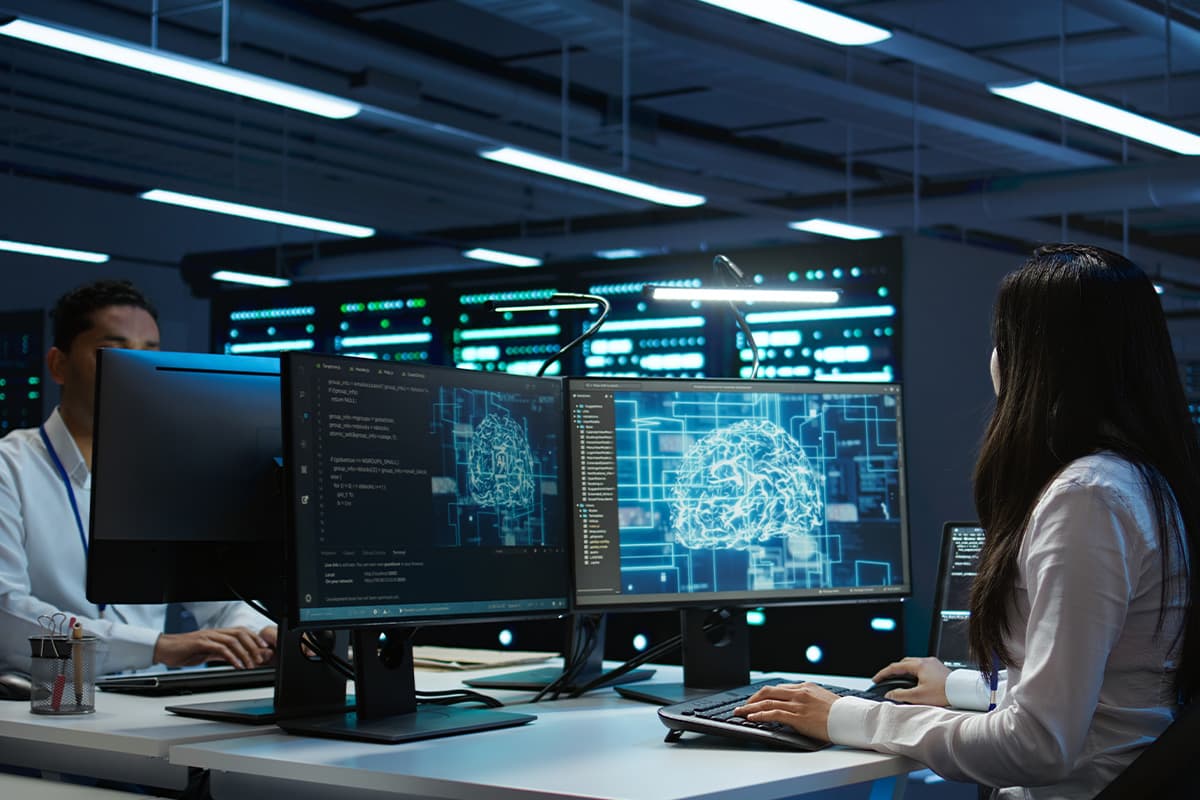 moc_data_center_future_business_infrastructure_economy_SPACEBAR_Photo02_ea2e7e0aa2.jpg