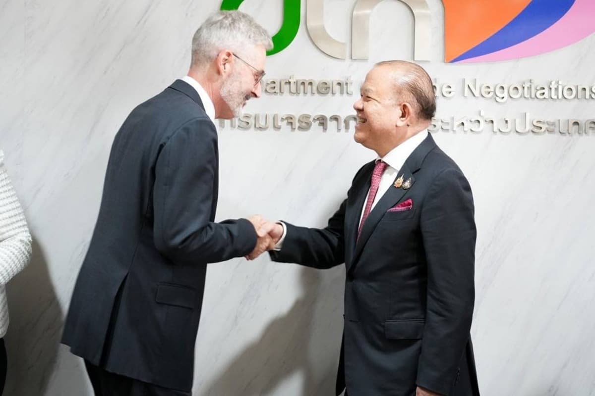 moc_ichai_efta_negotiation_deal_first_fta_thailand_europe_SPACEBAR_Photo05_5224f6d7b2.jpg