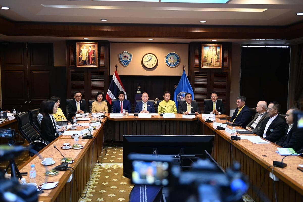 moc_thaichamber_thai_trade_opportunities_fta_agricultural_SPACEBAR_Photo02_8c6802de73.jpg