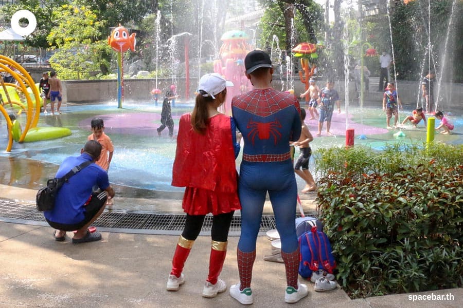 national_children_Day_family_superhero_education_SPACEBAR_Photo01_2db3bd890a.jpeg