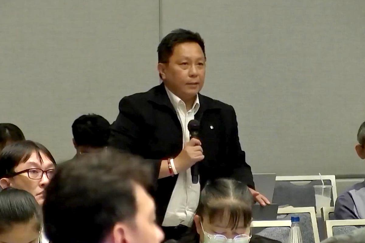 nbtc_listen_plan_auction_mobile_6_frequency_2nd_time_SPACEBAR_Photo02_f85ec33466.jpg