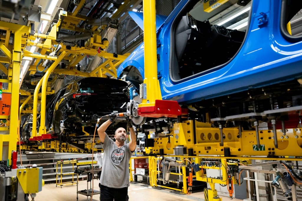 With the fate of Opel's plant uncertain, the city of Ruesselsheim is seeking to diversify its economy