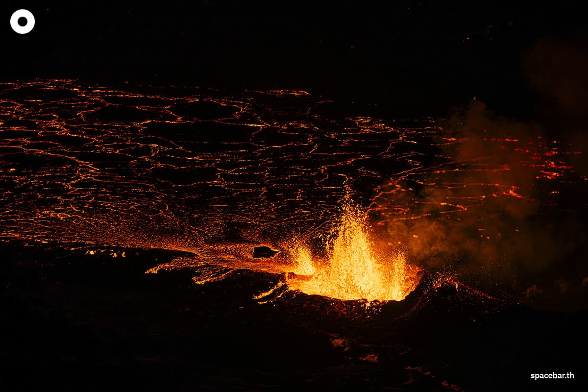 photo_story_iceland_volcano_eruption_SPACEBAR_Photo01_8575b60b74.jpg
