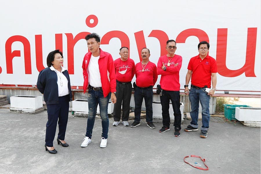 ping_pong_bombs_in_front_of_Pheu_Thai_Party_election_coordination_center_SPACEBAR_Photo01_4bf27318df.jpeg