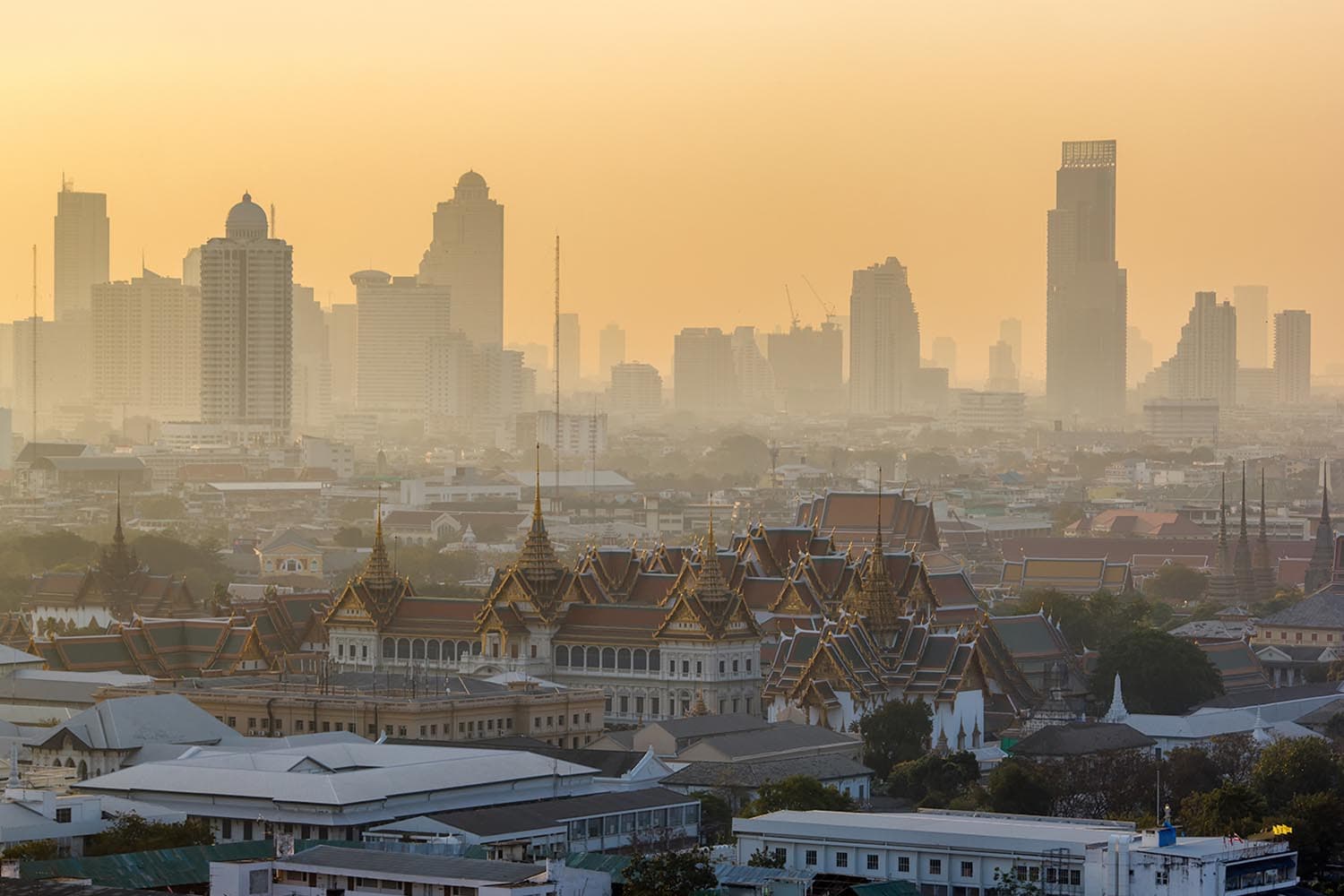 pm25_dust_in_bangkok_exceeds_the_standard_of_59_points_SPACEBAR_Hero_f85fe93cf1.jpeg
