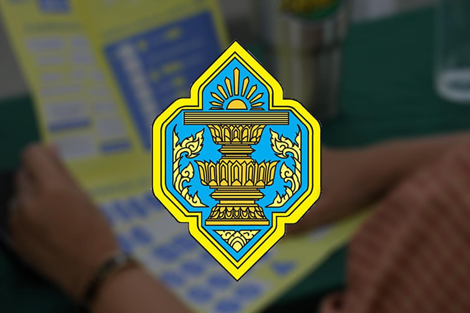 point_out_clues_to_cheating_in_electing_senators_prize_money_1_million_baht_SPACEBAR_Hero_fc5a421441.jpg