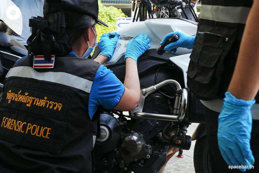 police_thailand_siren_service_for_chinese_tourist_SPACEBAR_Photo04_e484085e42.jpeg