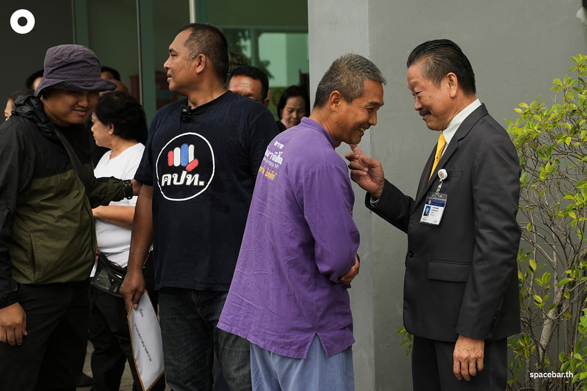 political_movement_group_demand_to_check_qualifications_pichit_SPACEBAR_Photo05_9d35b19a32.jpg