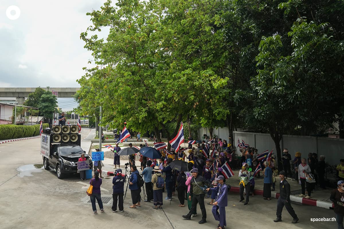 political_movement_group_demand_to_check_qualifications_pichit_SPACEBAR_Photo09_6c96cdc23c.jpg
