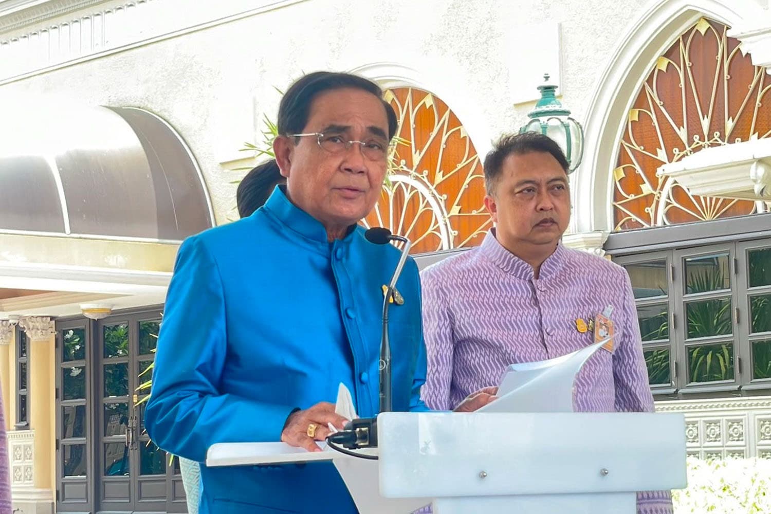 prayut_defect_move_forward_party_SPACEBAR_Hero_3e082fff2f.jpeg