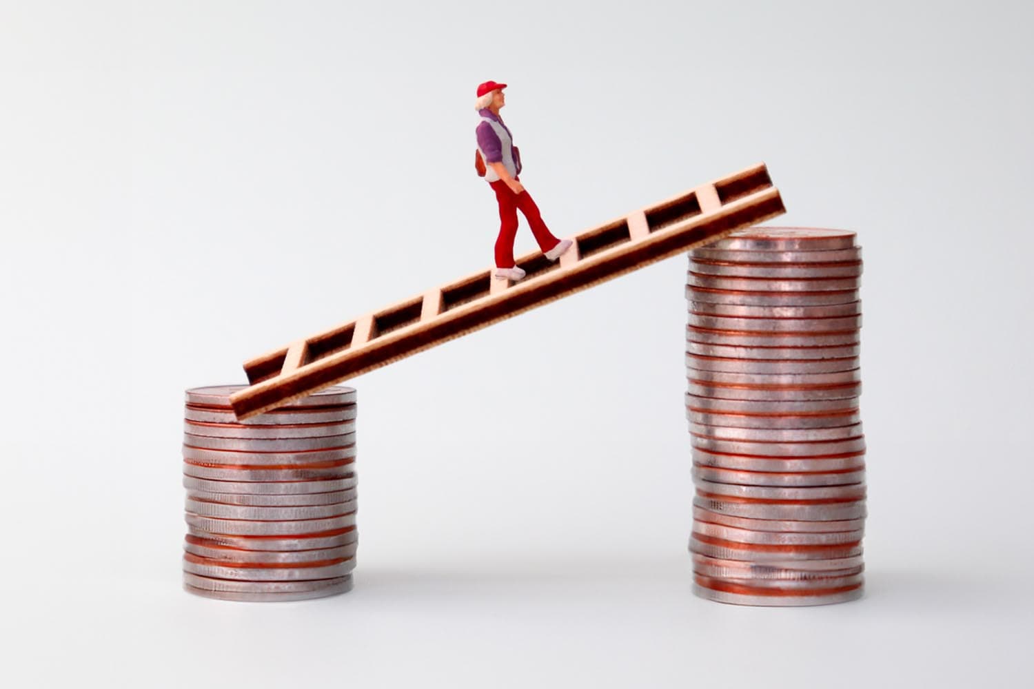 private_labor_minimum_wage_400_baht_higher_economic_SPACEBAR_Hero_90642e4fa2.jpg