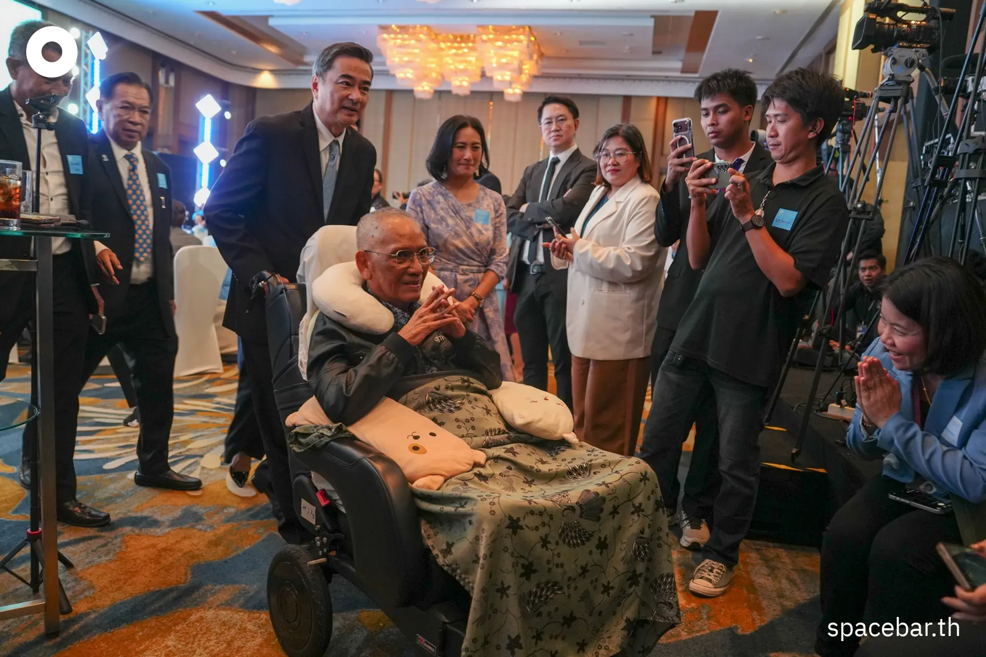 PhotoStory-บรรยากาศงาน “กาลครั้งหนึ่ง ณ บ้านฟ้า” ครบรอบ 80 ปีก่อตั้งพรรคประชาธิปัตย์