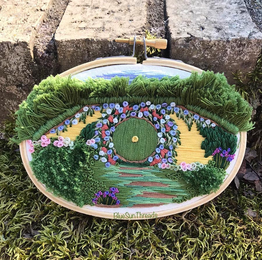 rachel_crisp_nature_inspired_embroidery_SPACEBAR_Photo03_eeba042901.jpeg