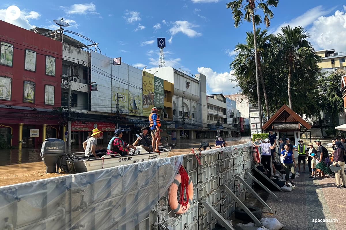 shangri_la_hotel_chiang_mai_survive_crisis_flood_gate_SPACEBAR_Photo04_babe6c9e96.jpg