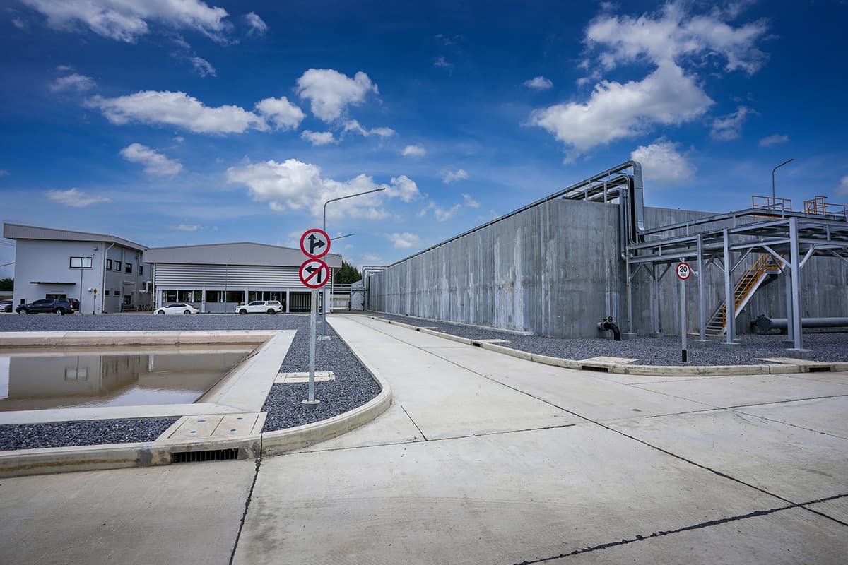 singha_estate_s_ang_thong_industrial_eco_friendly_water_electricity_SPACEBAR_Photo03_0da17e91b5.jpg