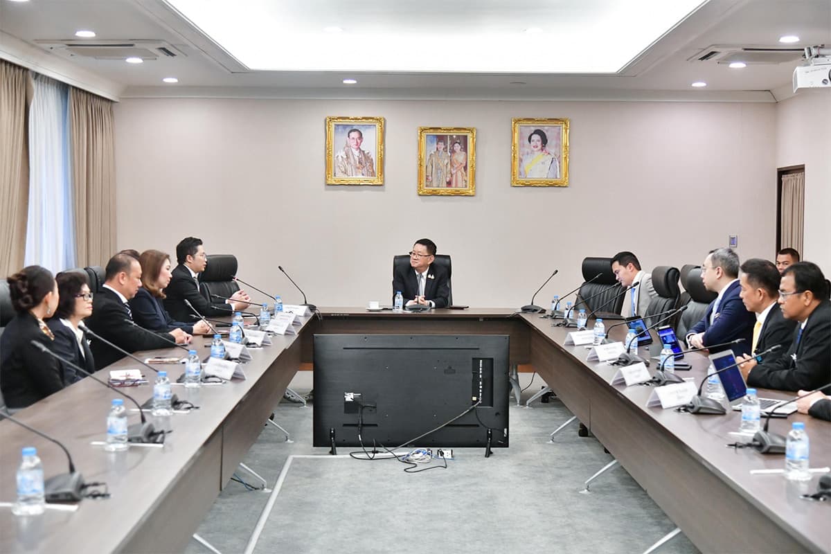 sme_council_meets_government_propose_solutions_smes_SPACEBAR_Photo03_d77688f78e.jpg