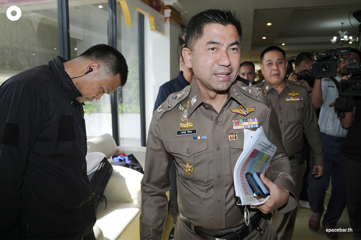 surachate_hakparn_warn_police_to_be_careful_of_going_to_jail_SPACEBAR_Photo03_79621c595b.jpg