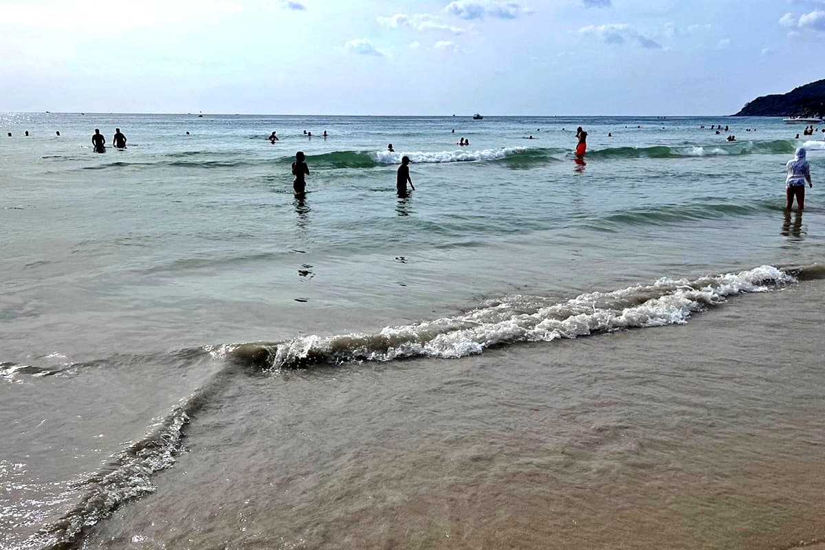 sustainability-pcd-confirm-phuket-seawater-safe-for-recreation-SPACEBAR-Photo03.jpg