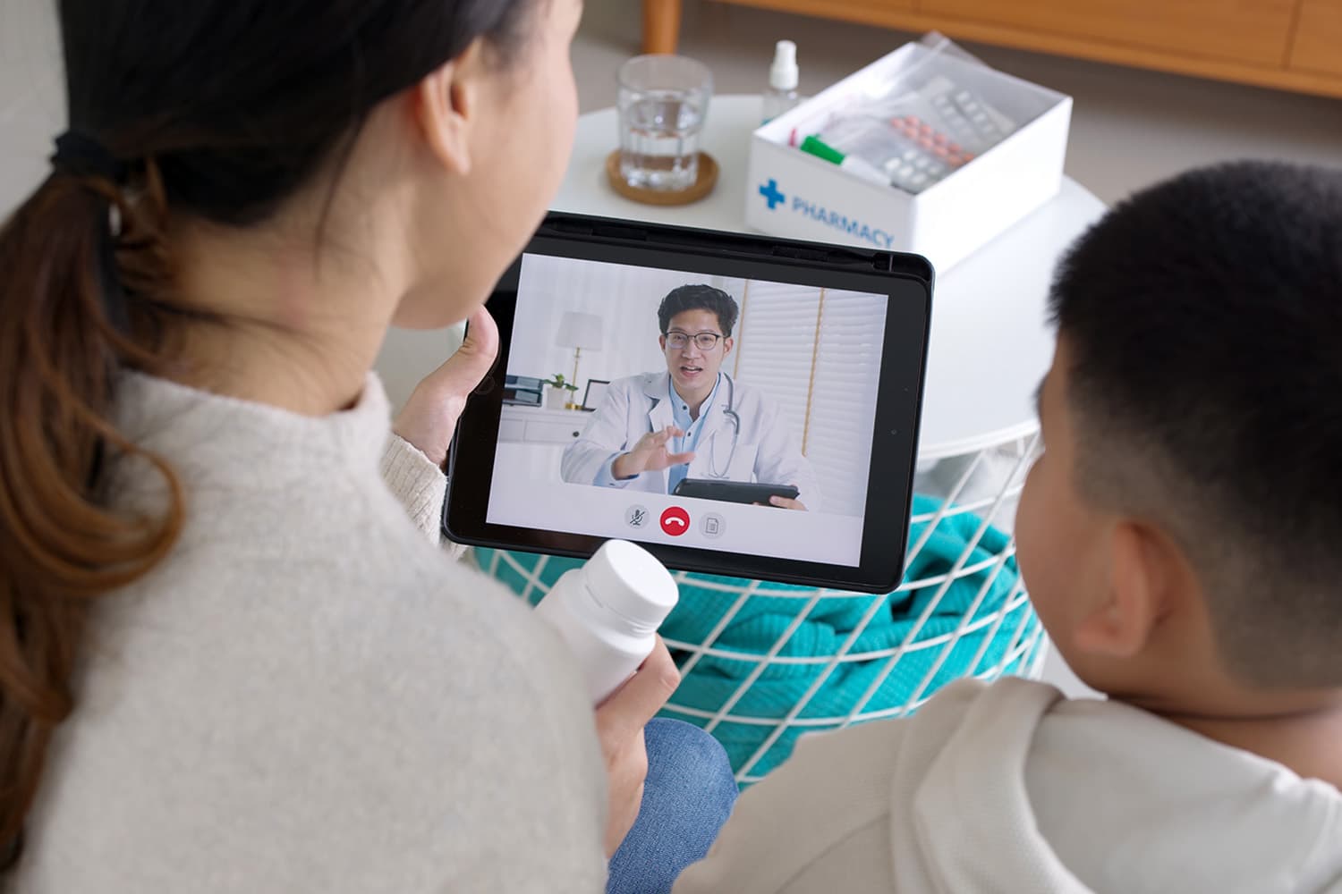 รัฐบาลเปิด Telepharmacy เพิ่มเข้าถึงเภสัชกรผ่าน 7 แพลตฟอร์ม