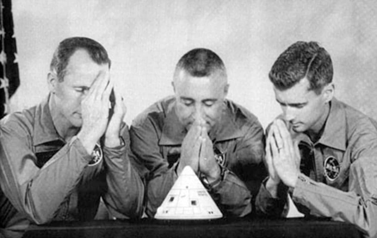 terrifying_audio_resurfaces_inside_space_capsule_apollo_1_disaster_SPACEBAR_Photo02_Copy_15bffe8a16.jpg