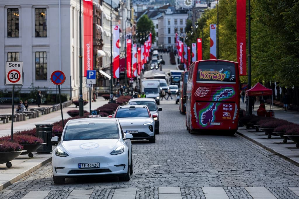 Tesla ทำสถิติยอดขายสูงสุดในนอร์เวย์สวนกระแสยุโรป หลังยอดขายใน EU ร่วงหนัก