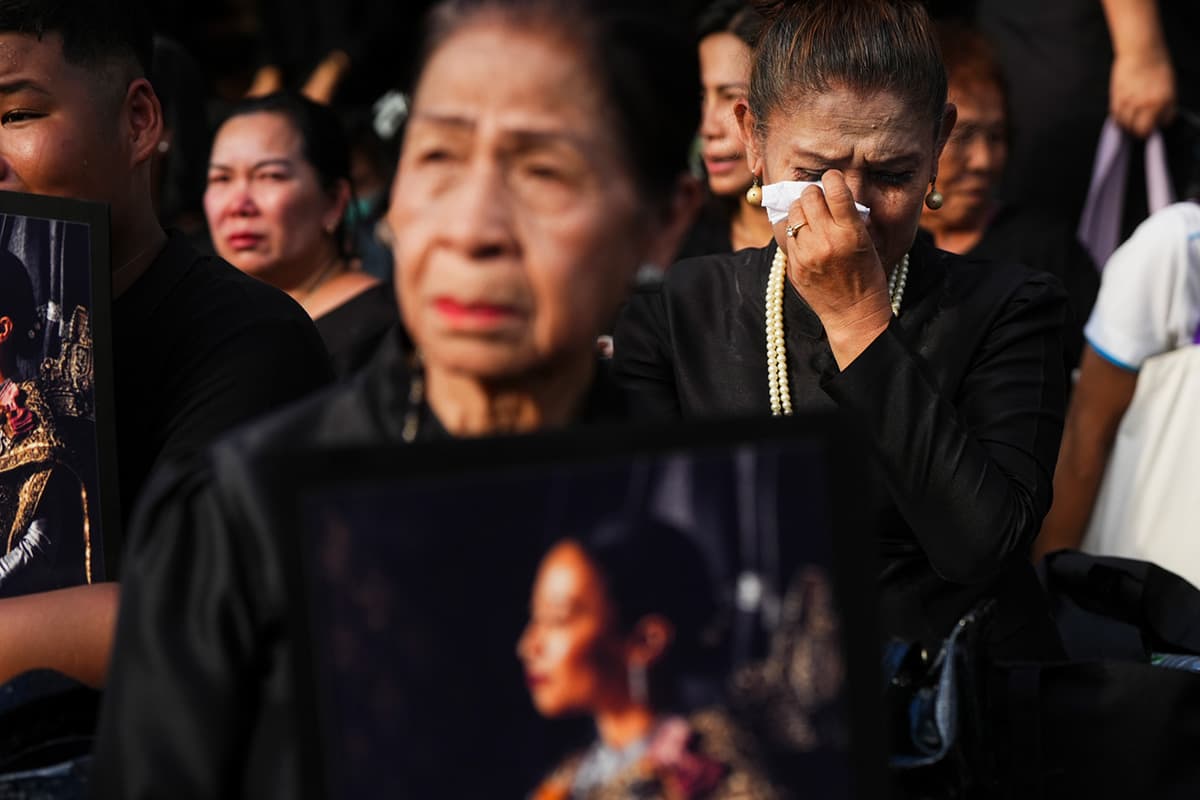 PhotoStory-บรรยากาศพิธีเคลื่อนพระศพ ‘เจ้าฟ้าพัชรกิติยาภาฯ’ สู่พระที่นั่งพิมานรัตยา ในพระบรมมหาราชวัง